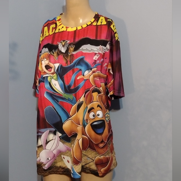Scooby Doo & Shaggy T-Shirt NEW 🔥 - Picture 1 of 3
